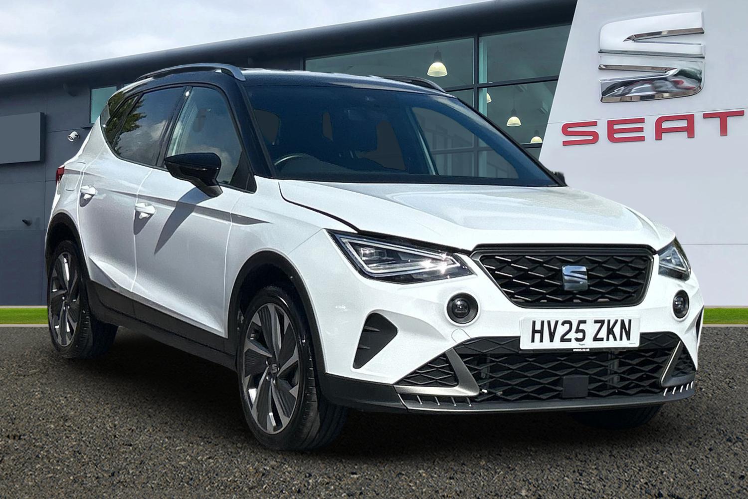Main listing image - SEAT Arona