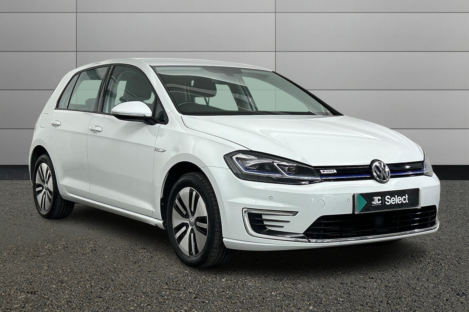 Main listing image - Volkswagen e-Golf