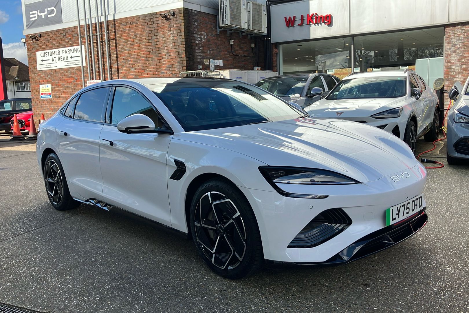 Main listing image - BYD Seal