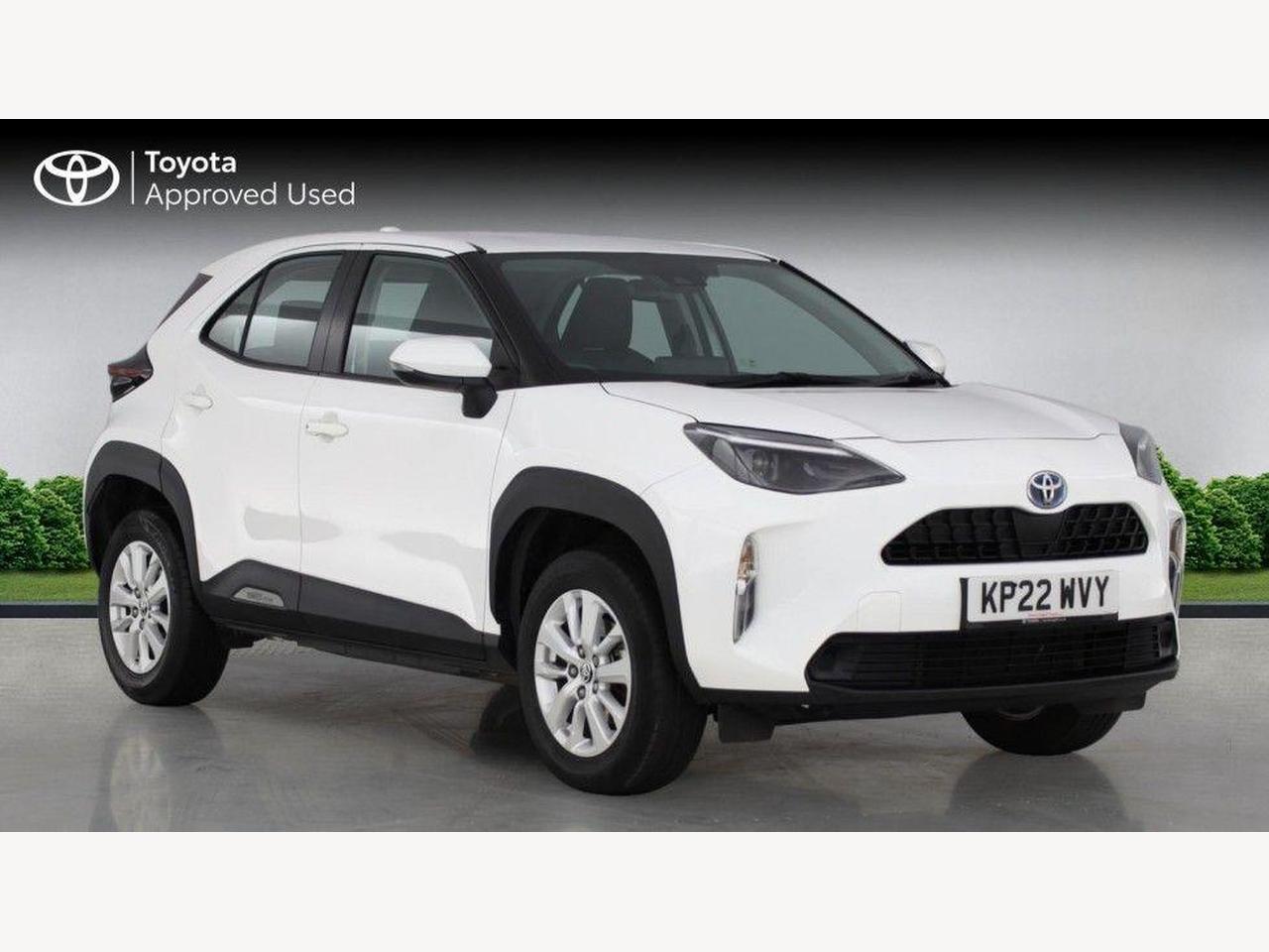 Main listing image - Toyota Yaris Cross