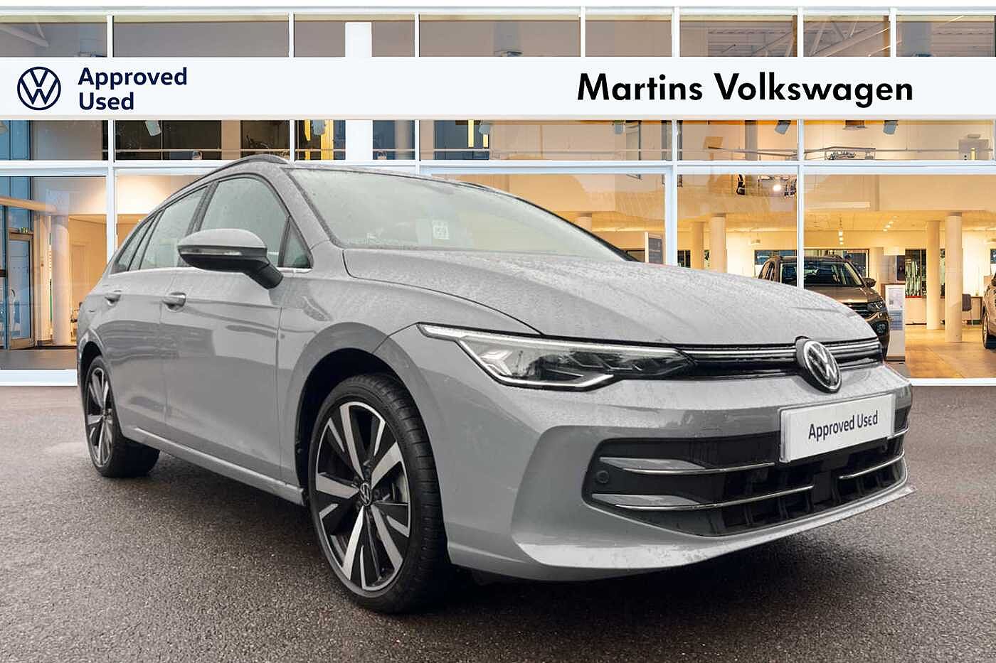 Main listing image - Volkswagen Golf Estate