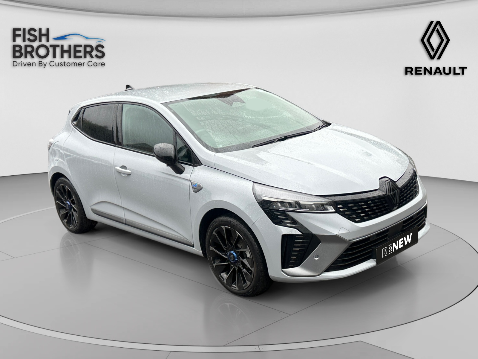 Main listing image - Renault Clio