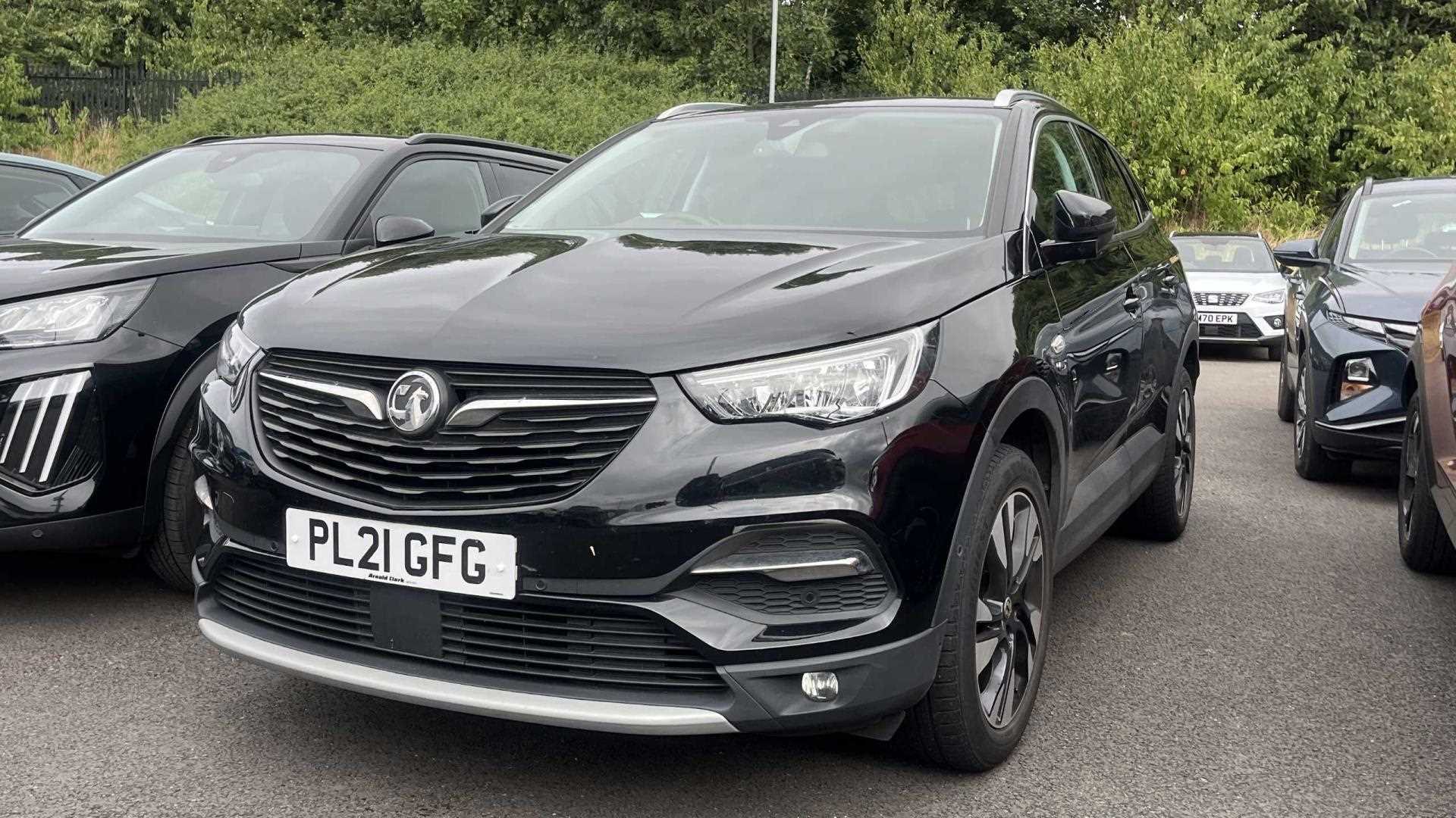 Main listing image - Vauxhall Grandland X