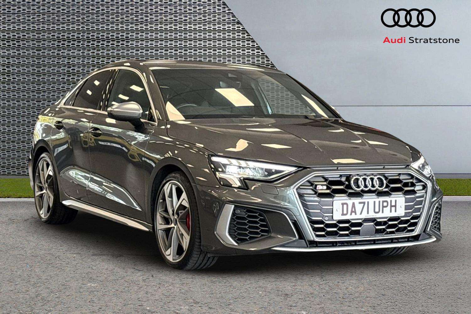 Main listing image - Audi S3
