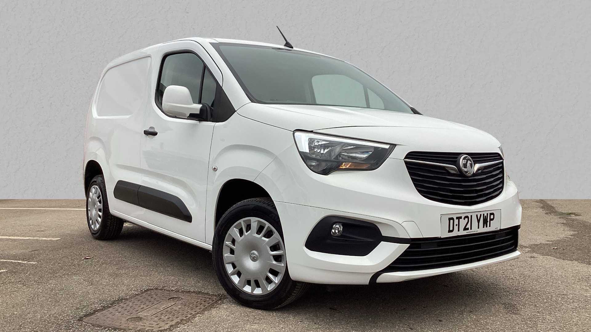 Main listing image - Vauxhall Combo Cargo