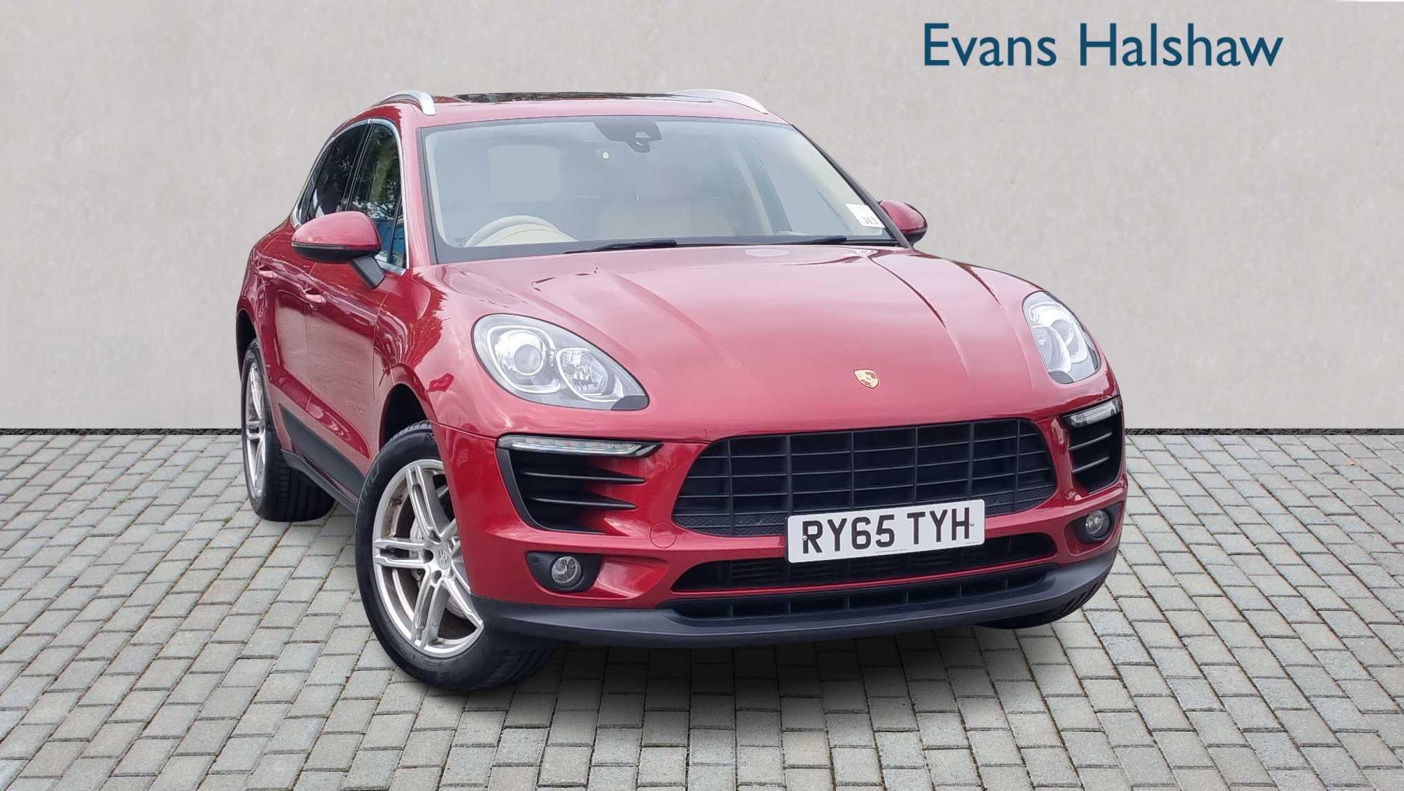Main listing image - Porsche Macan