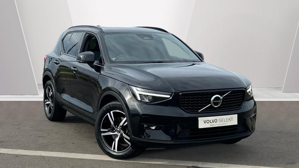 Main listing image - Volvo XC40