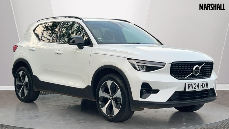 Main listing image - Volvo XC40