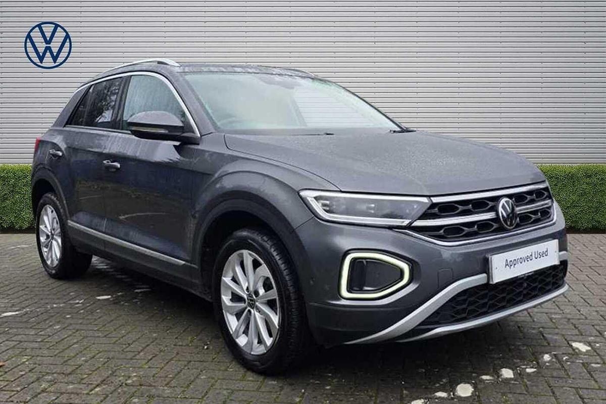 Main listing image - Volkswagen T-Roc