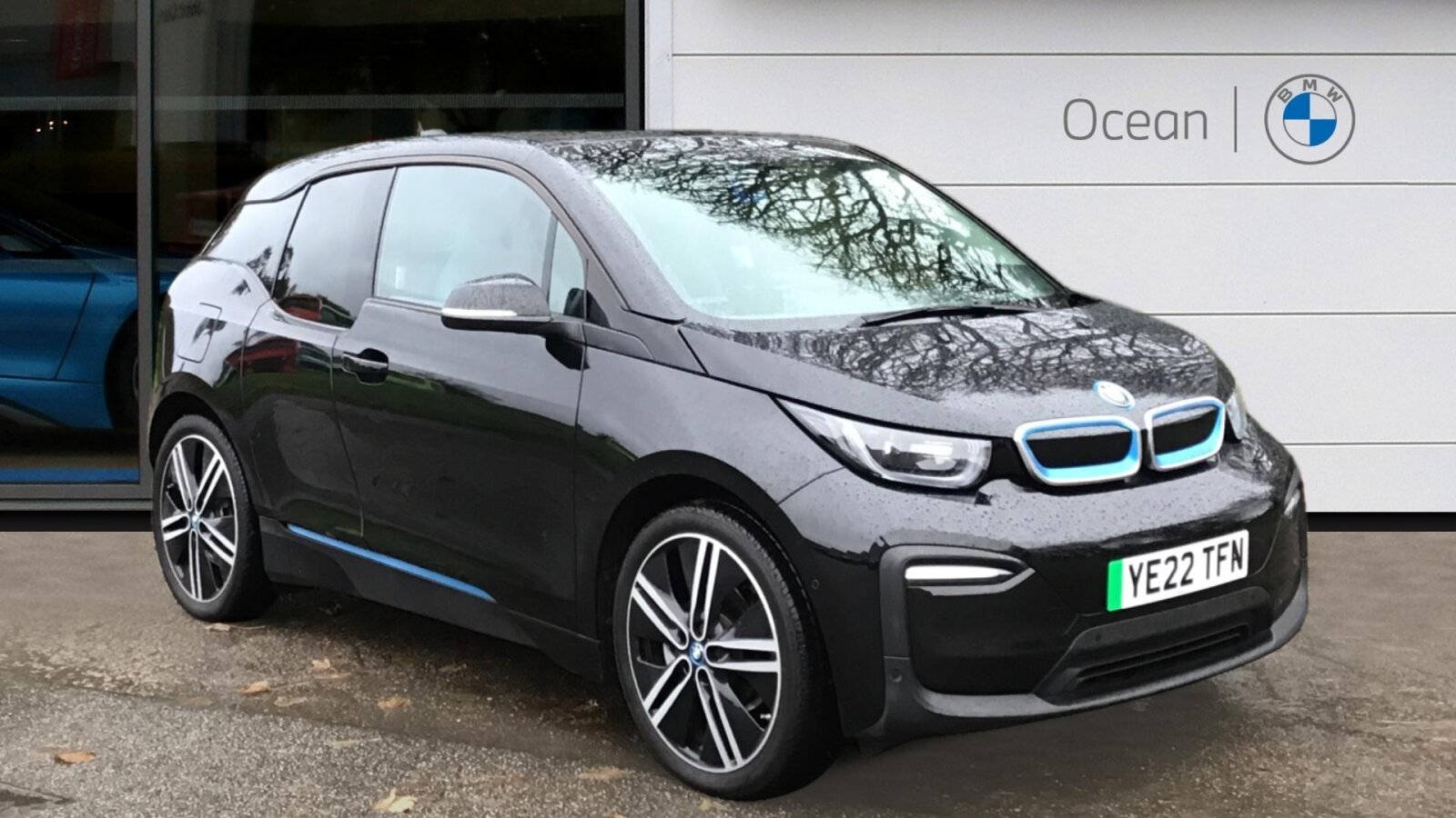 Main listing image - BMW i3