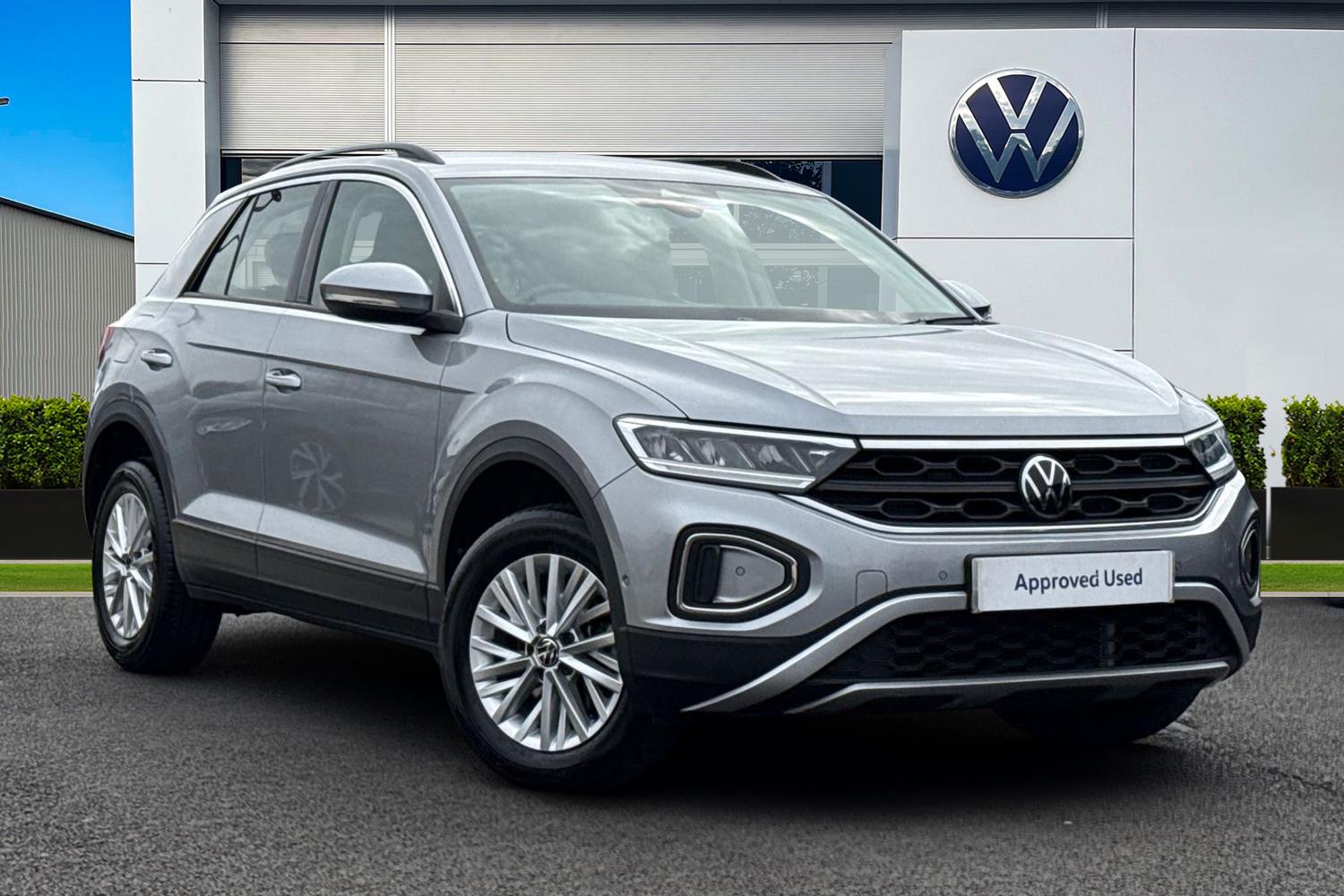 Main listing image - Volkswagen T-Roc