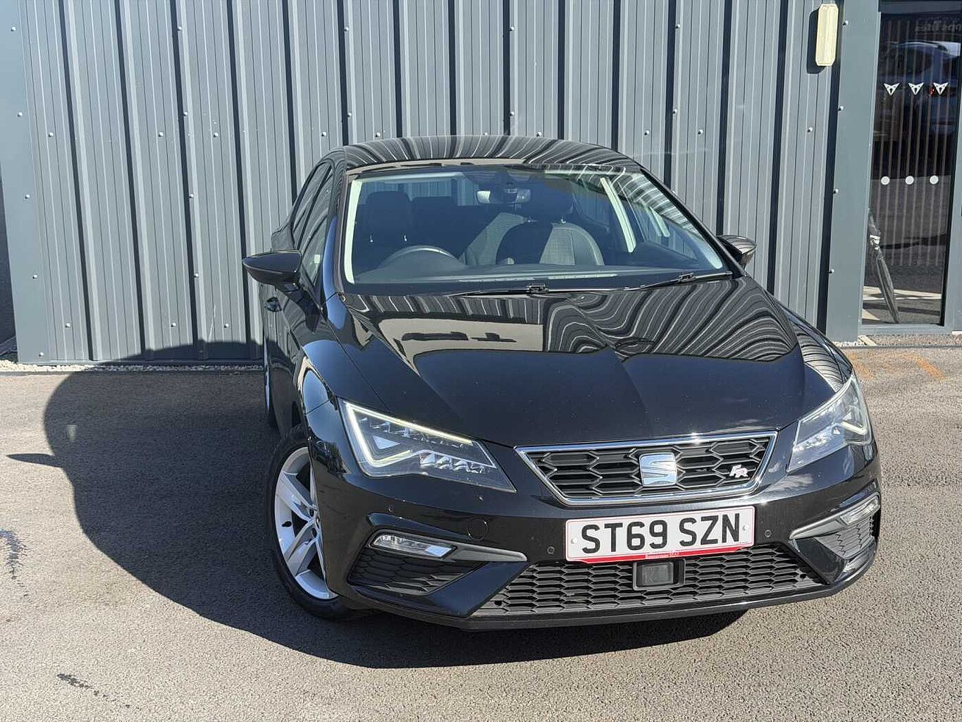 Main listing image - SEAT Leon