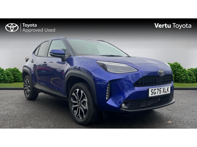Main listing image - Toyota Yaris Cross