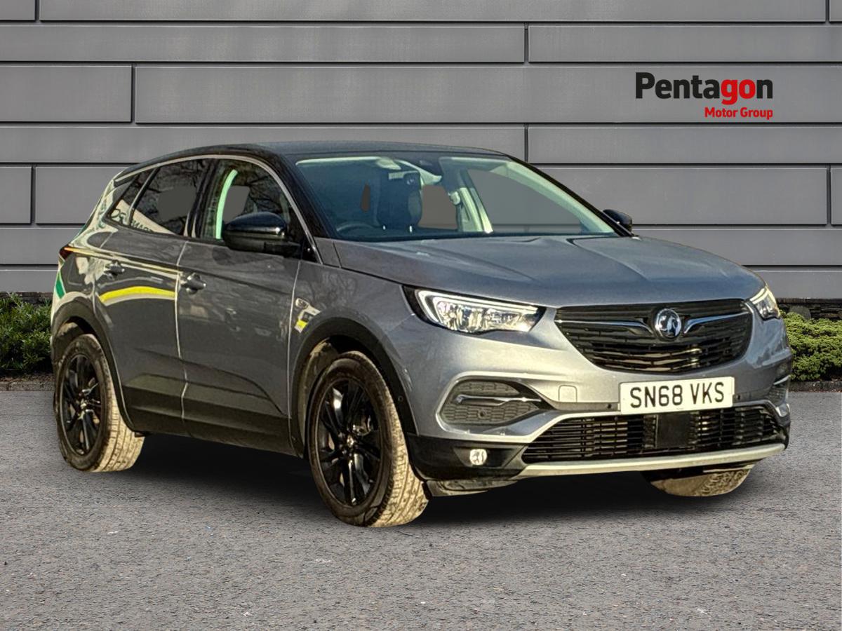 Main listing image - Vauxhall Grandland X