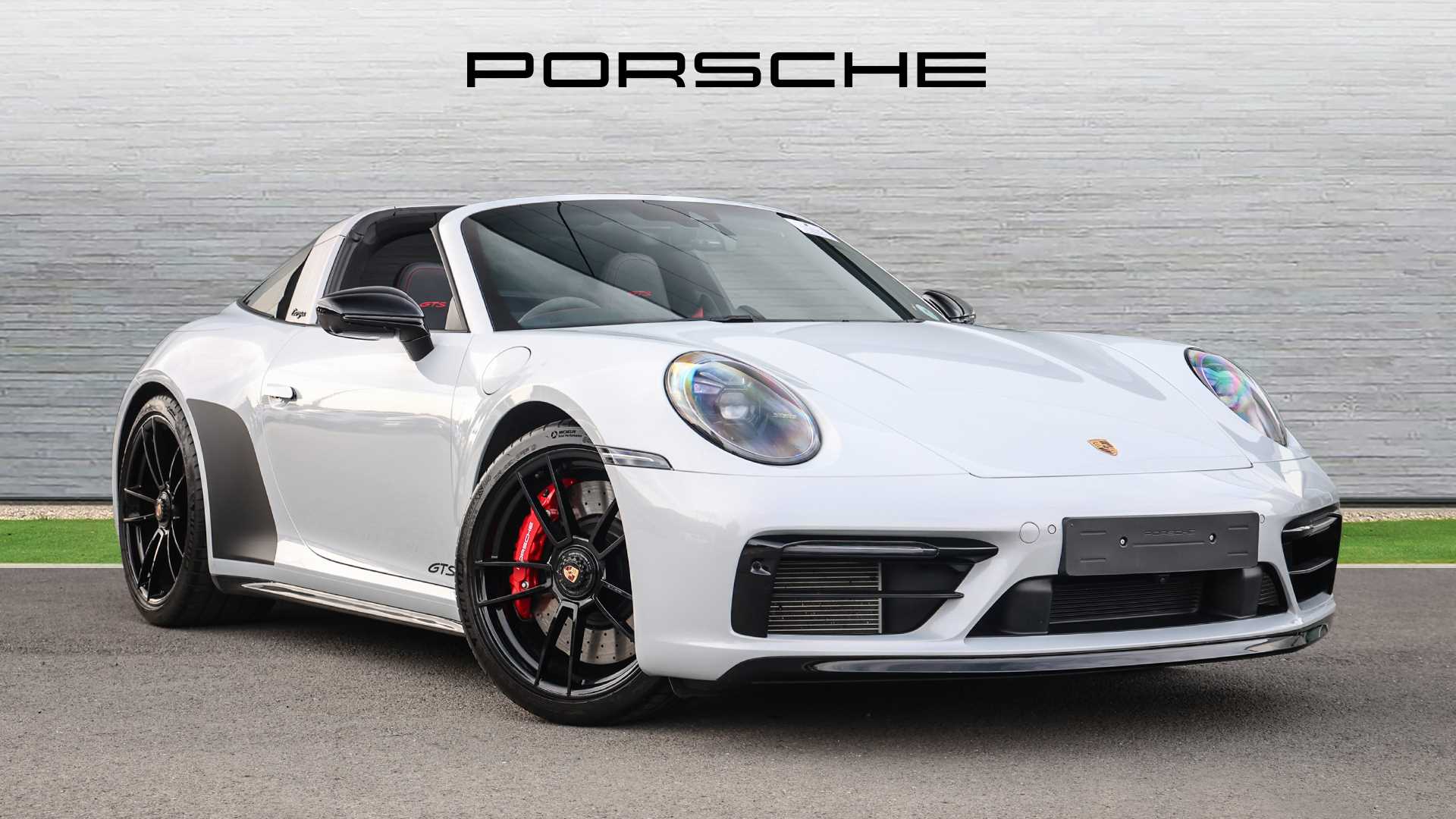 Main listing image - Porsche 911