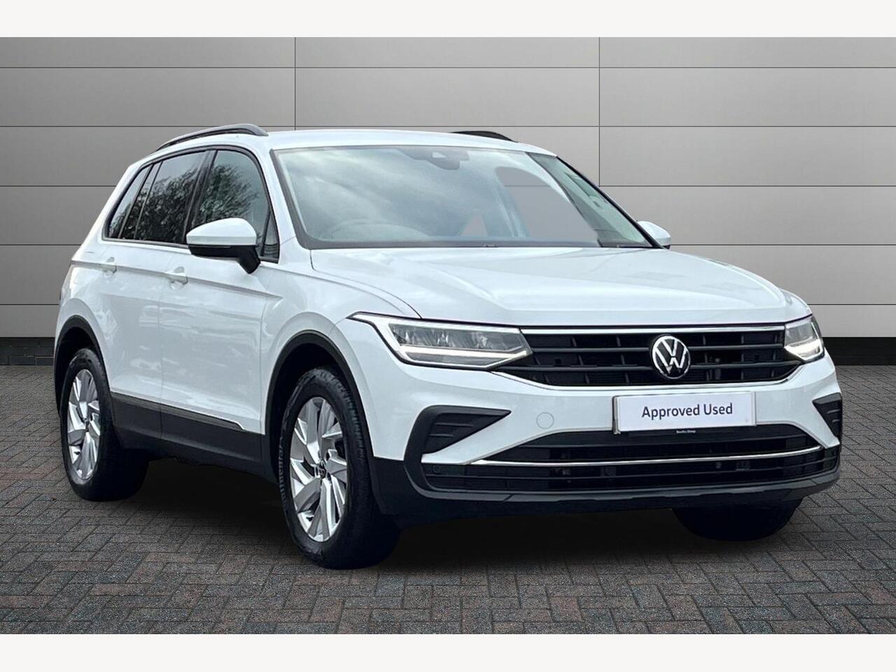 Main listing image - Volkswagen Tiguan