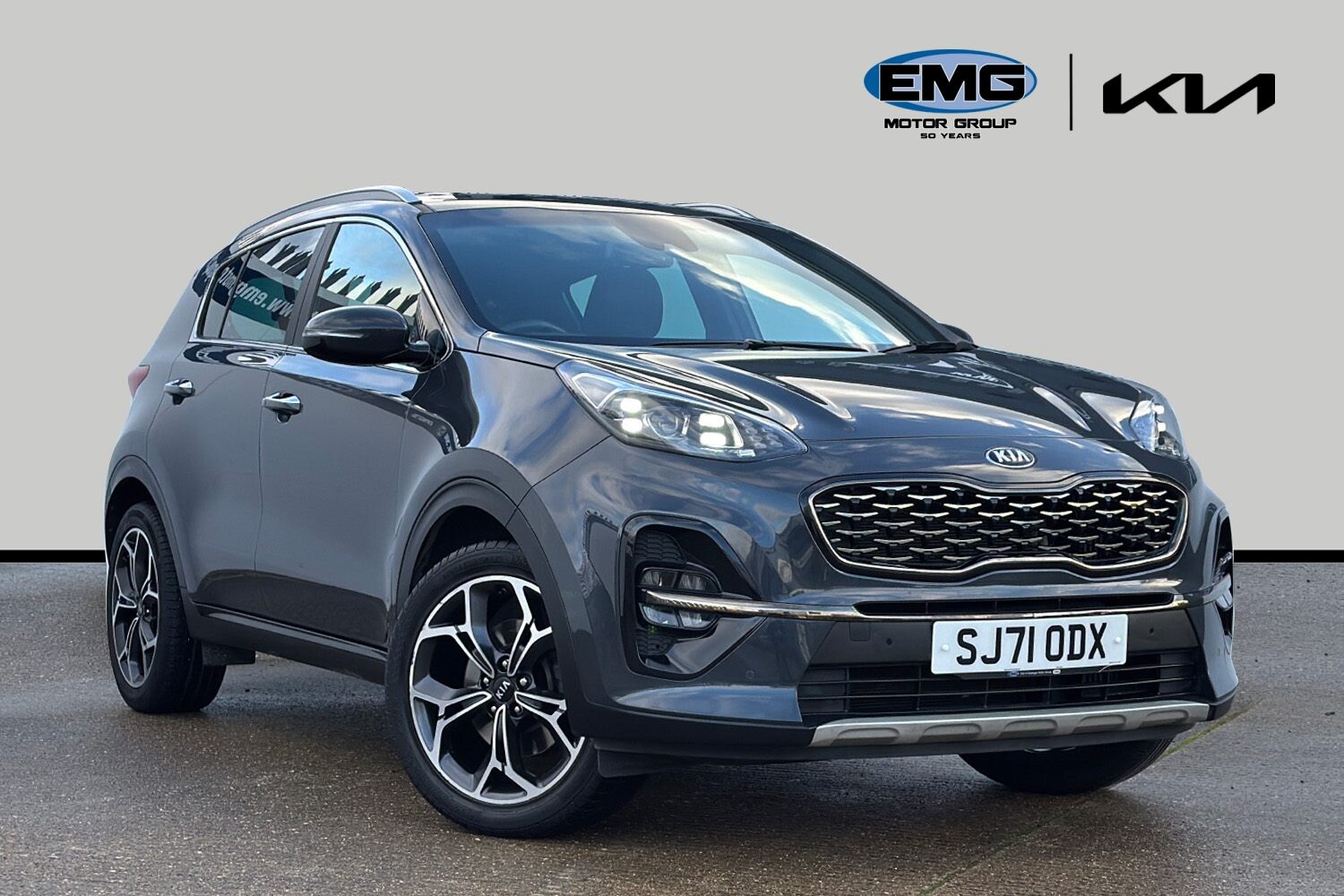 Main listing image - Kia Sportage