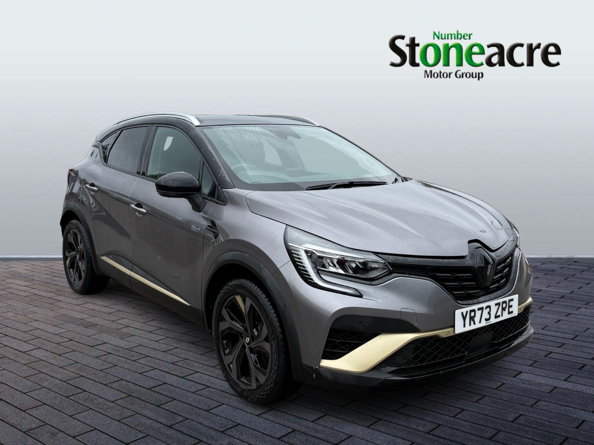 Main listing image - Renault Captur