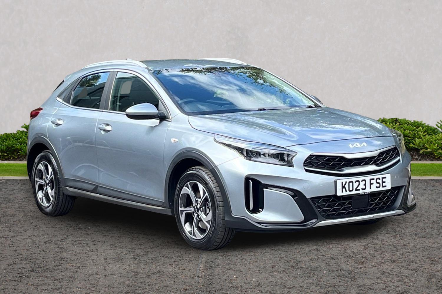 Main listing image - Kia XCeed