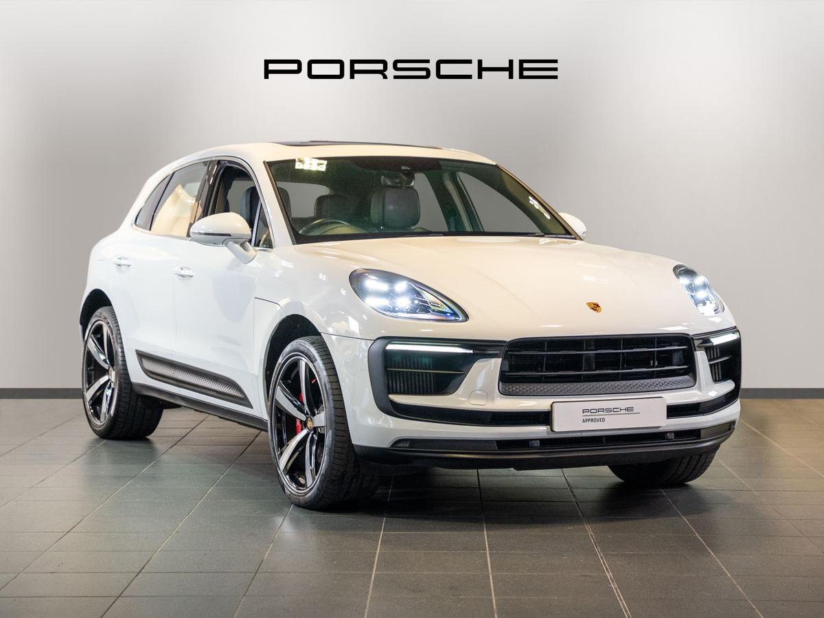 Main listing image - Porsche Macan
