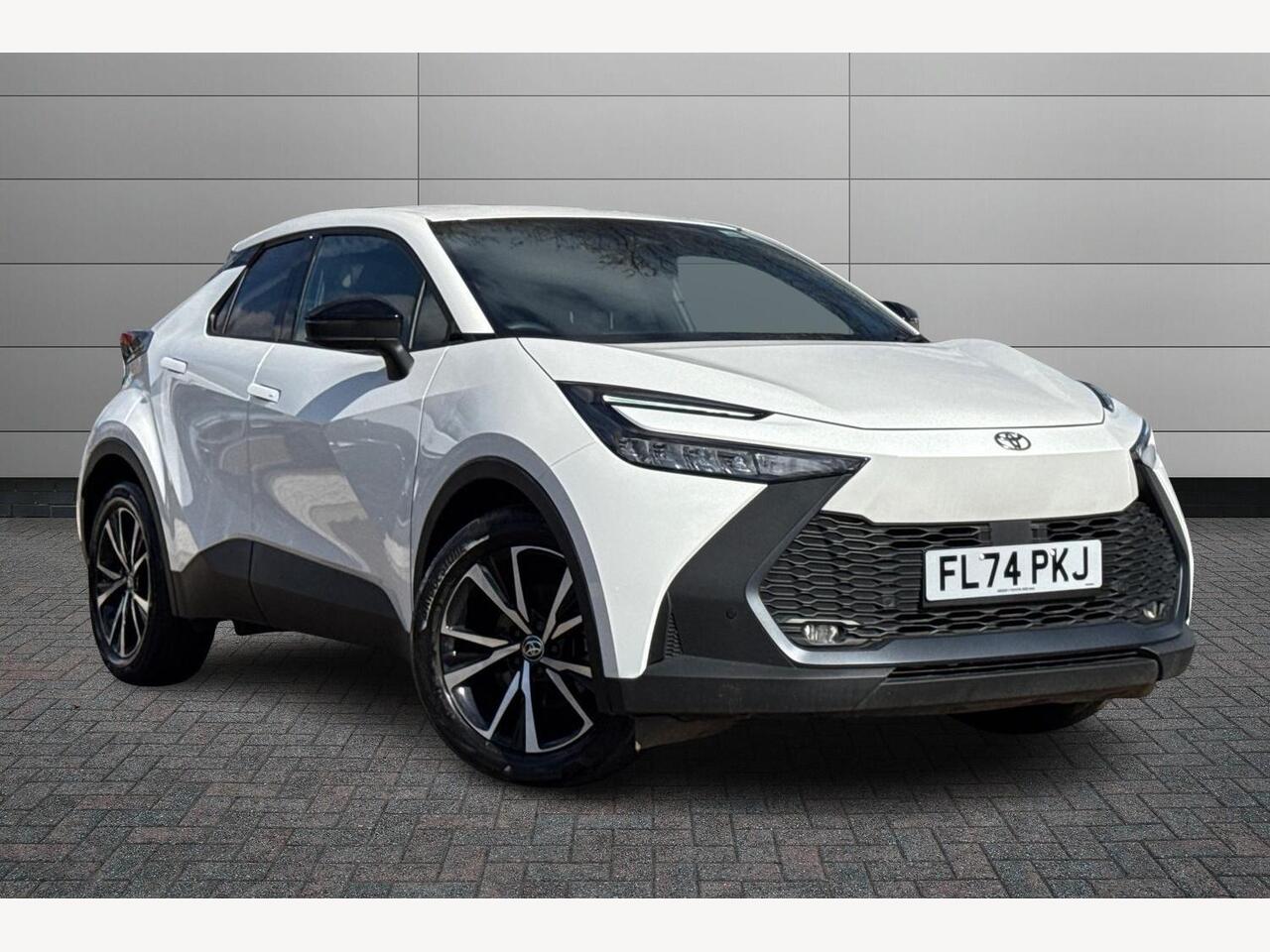 Main listing image - Toyota C-HR