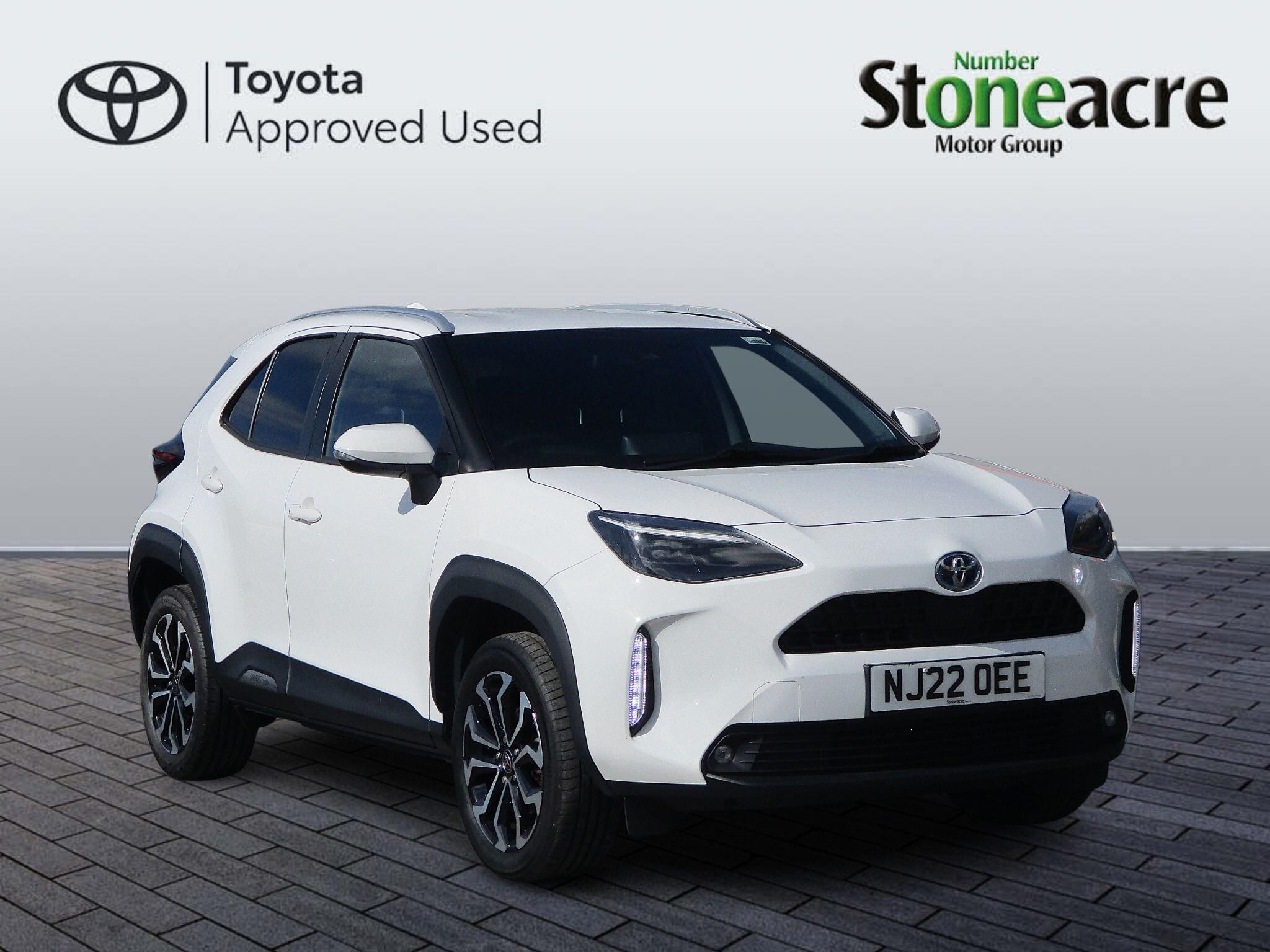Main listing image - Toyota Yaris Cross