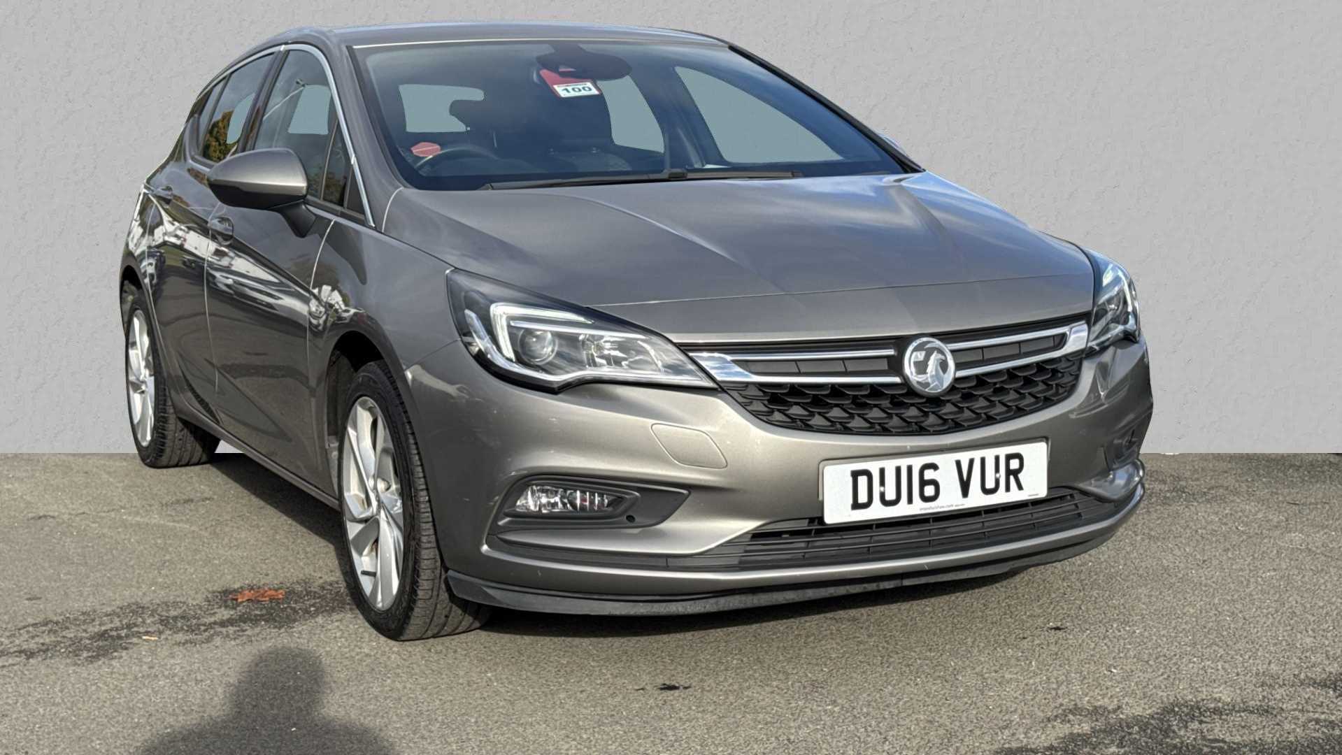 Main listing image - Vauxhall Astra