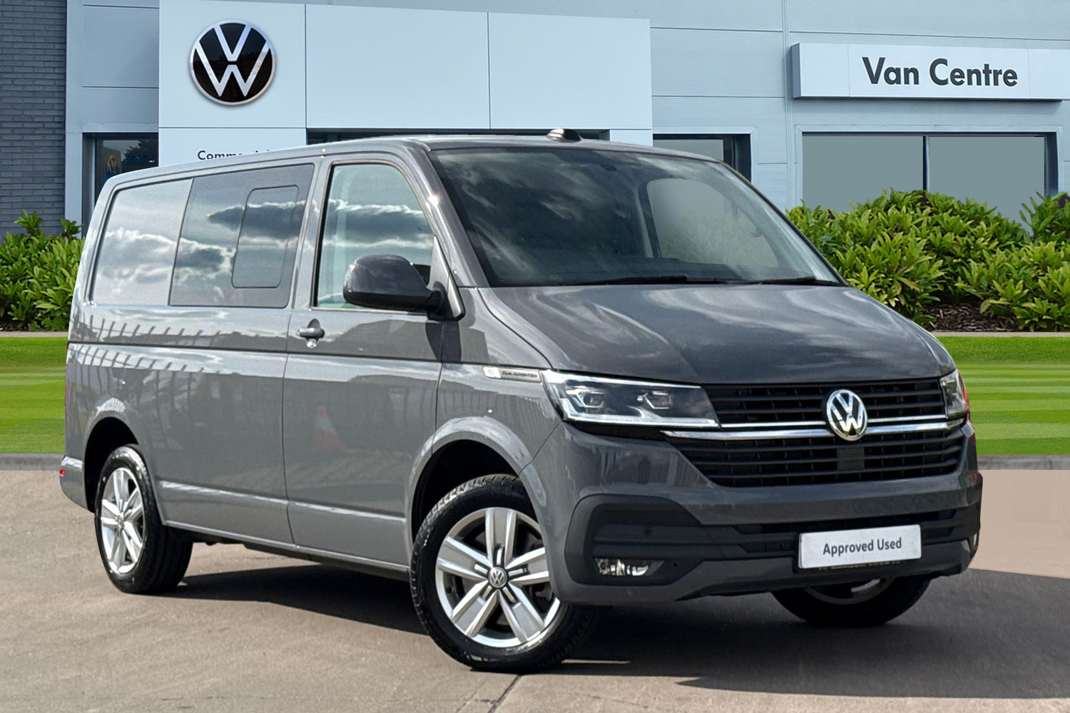 Main listing image - Volkswagen Transporter
