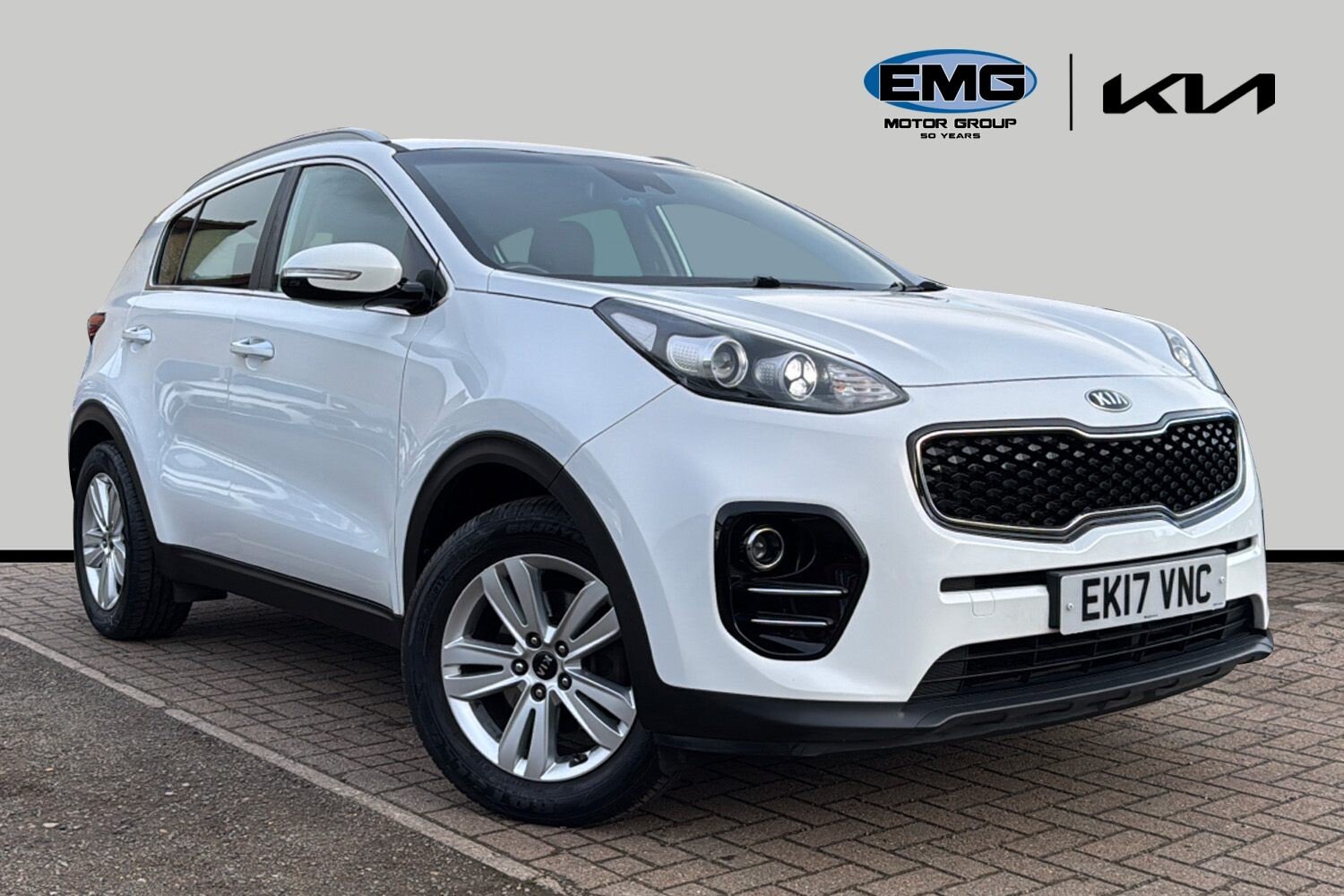 Main listing image - Kia Sportage