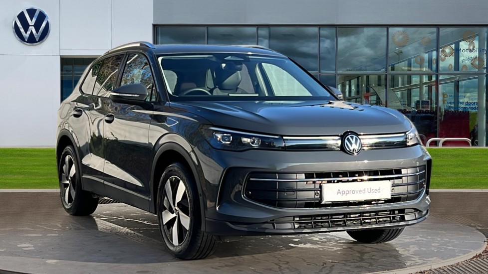 Main listing image - Volkswagen Tiguan