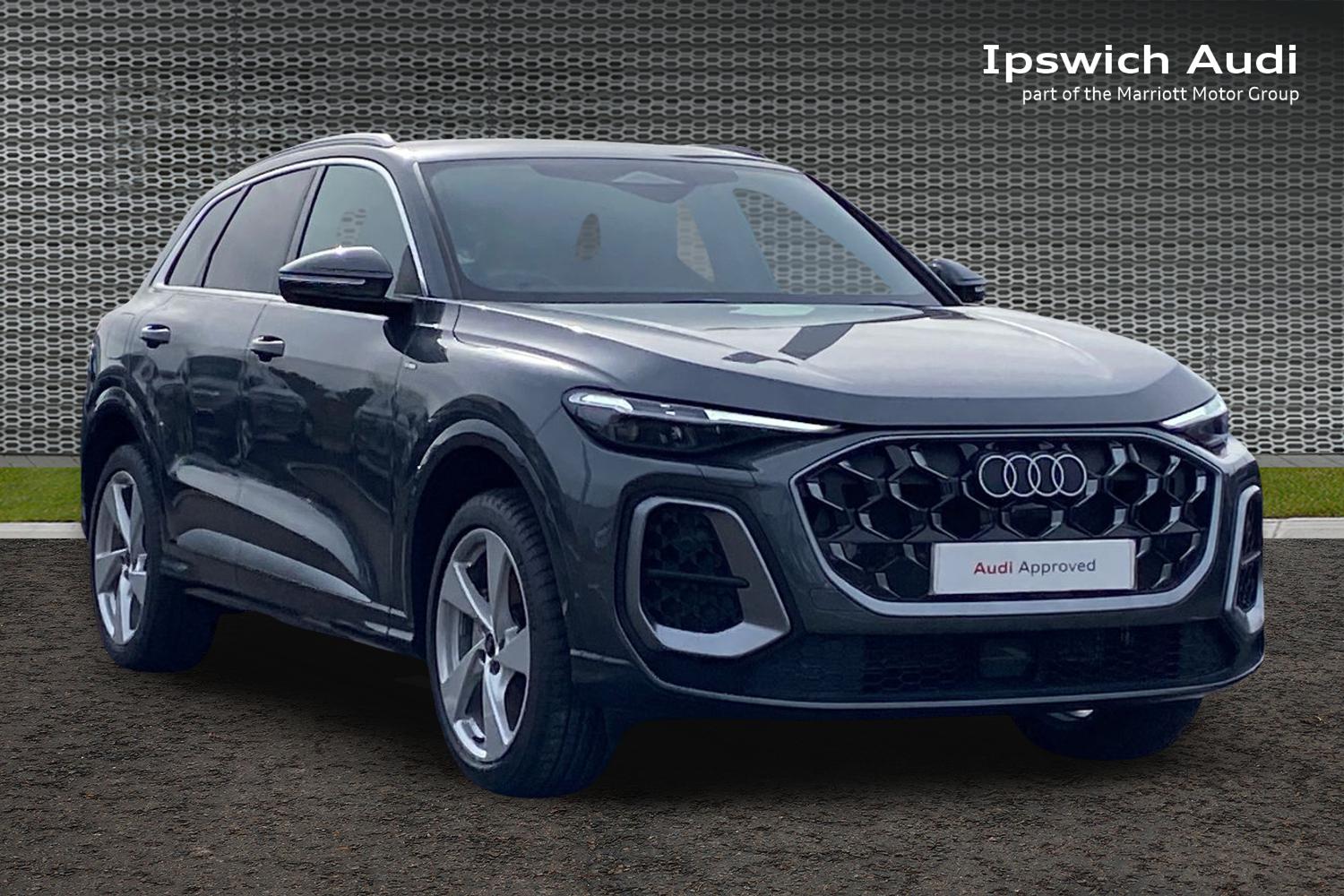 Main listing image - Audi Q5