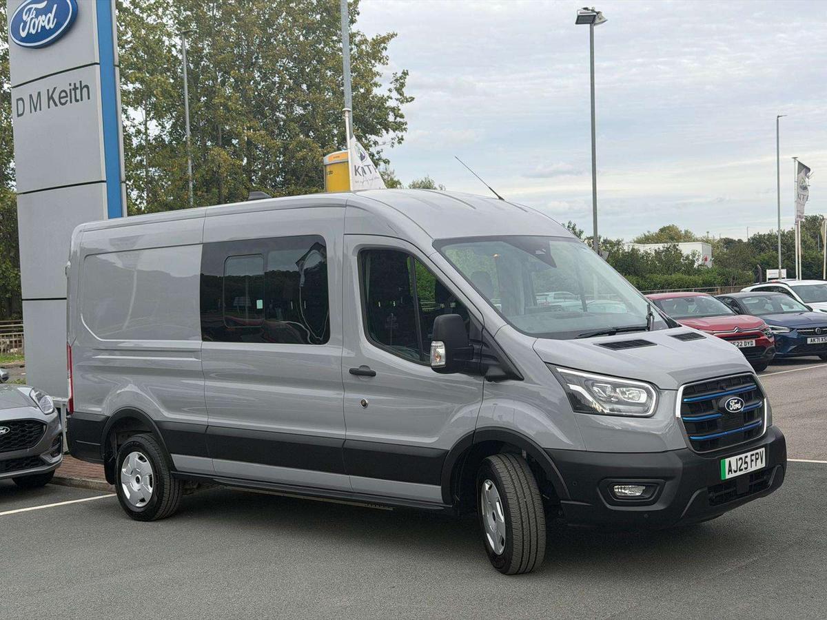 Main listing image - Ford Transit