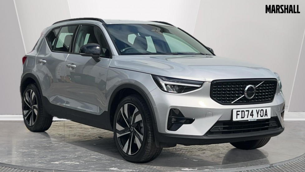 Main listing image - Volvo XC40