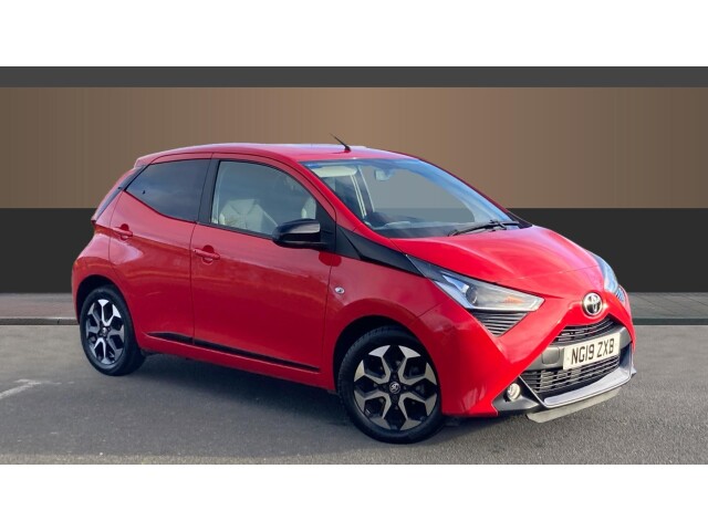 Main listing image - Toyota Aygo