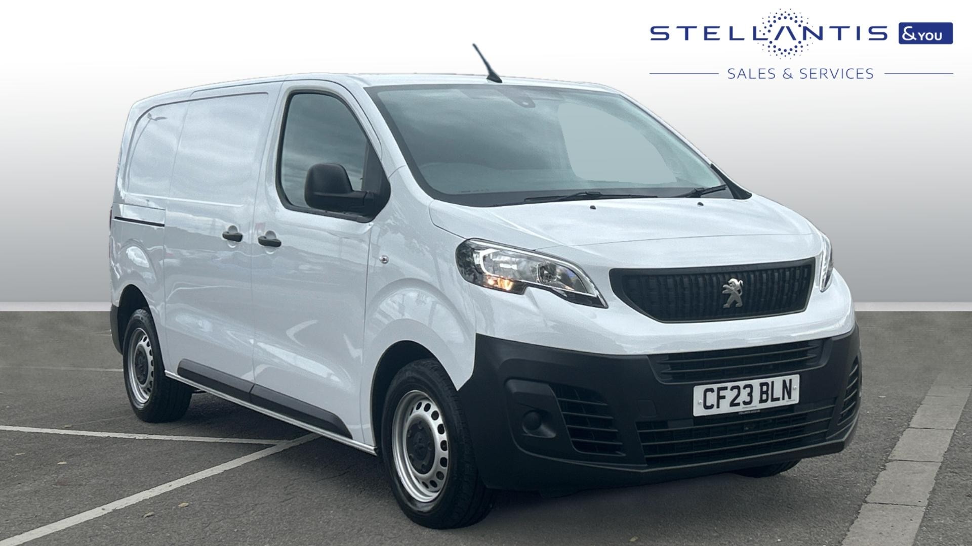 Main listing image - Peugeot Expert