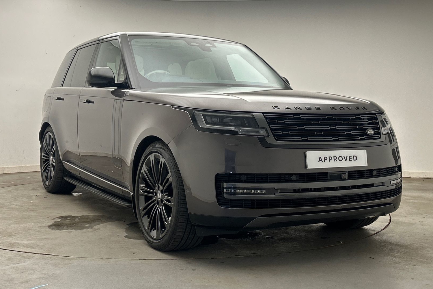 Main listing image - Land Rover Range Rover