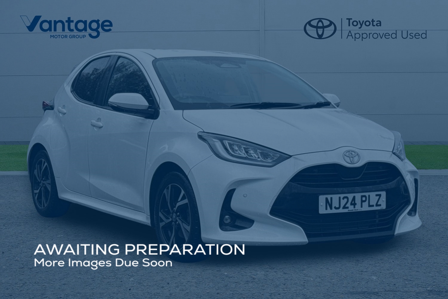 Main listing image - Toyota Yaris