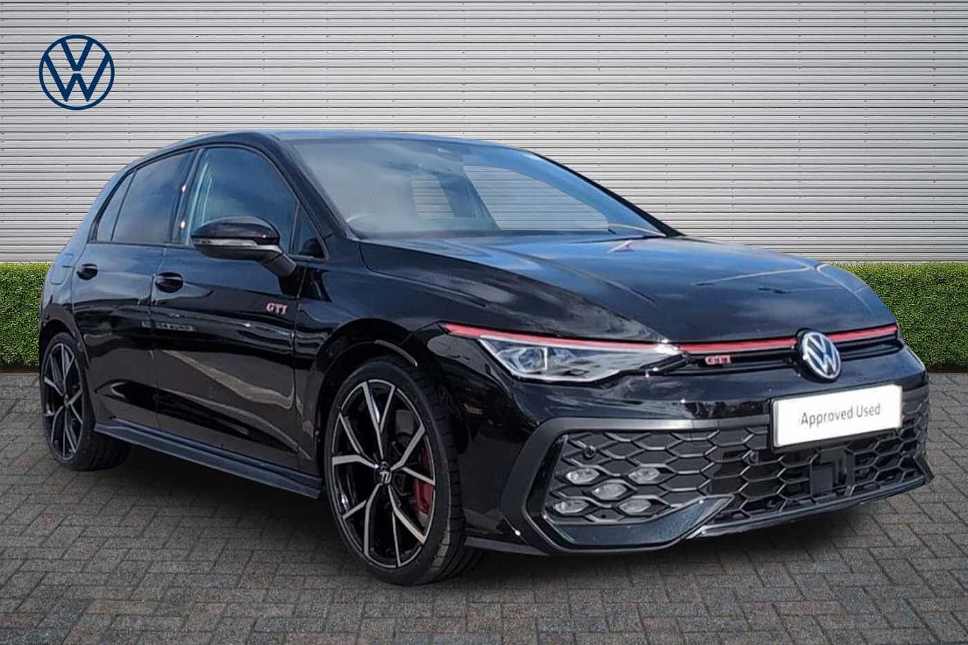 Main listing image - Volkswagen Golf