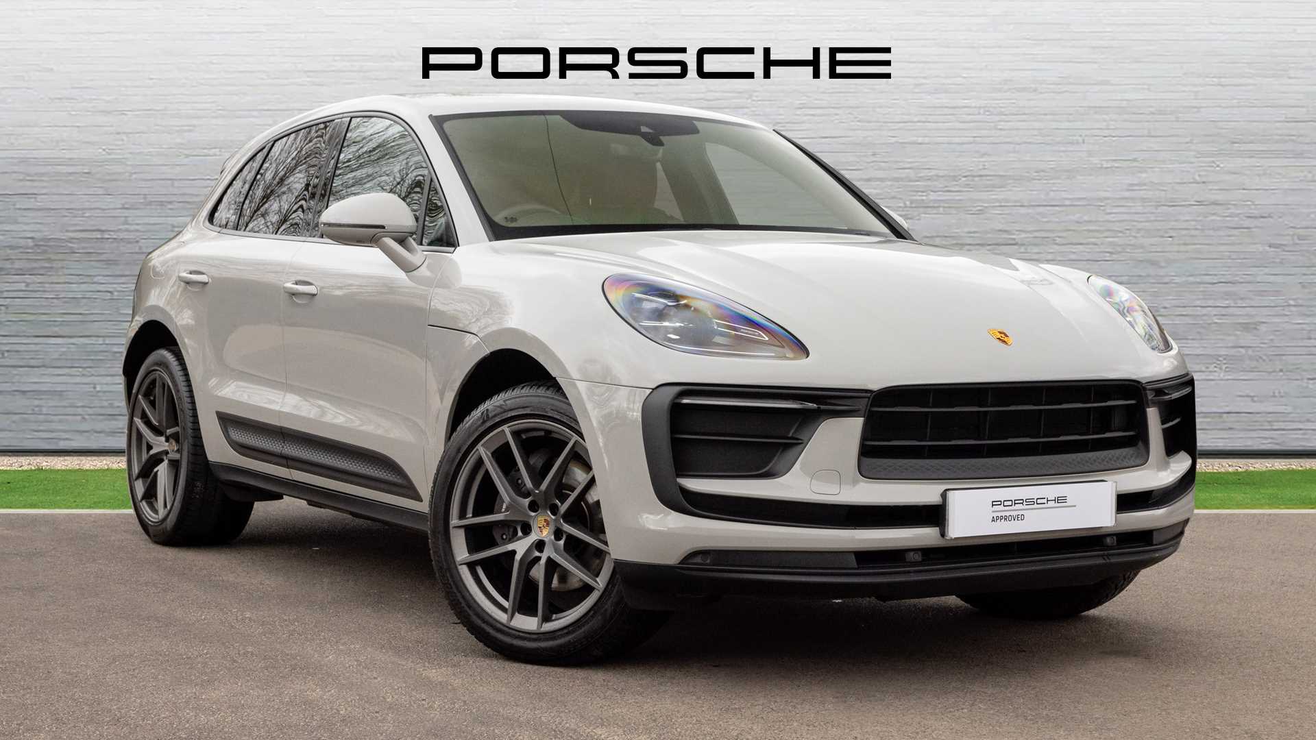 Main listing image - Porsche Macan