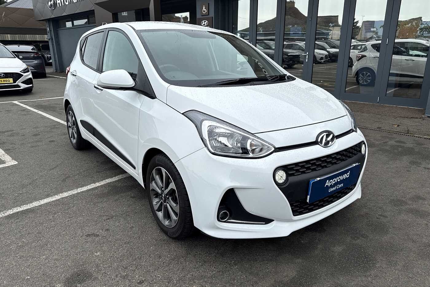Main listing image - Hyundai i10