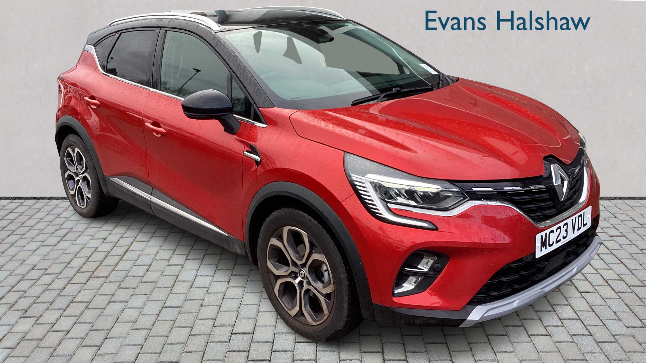 Main listing image - Renault Captur