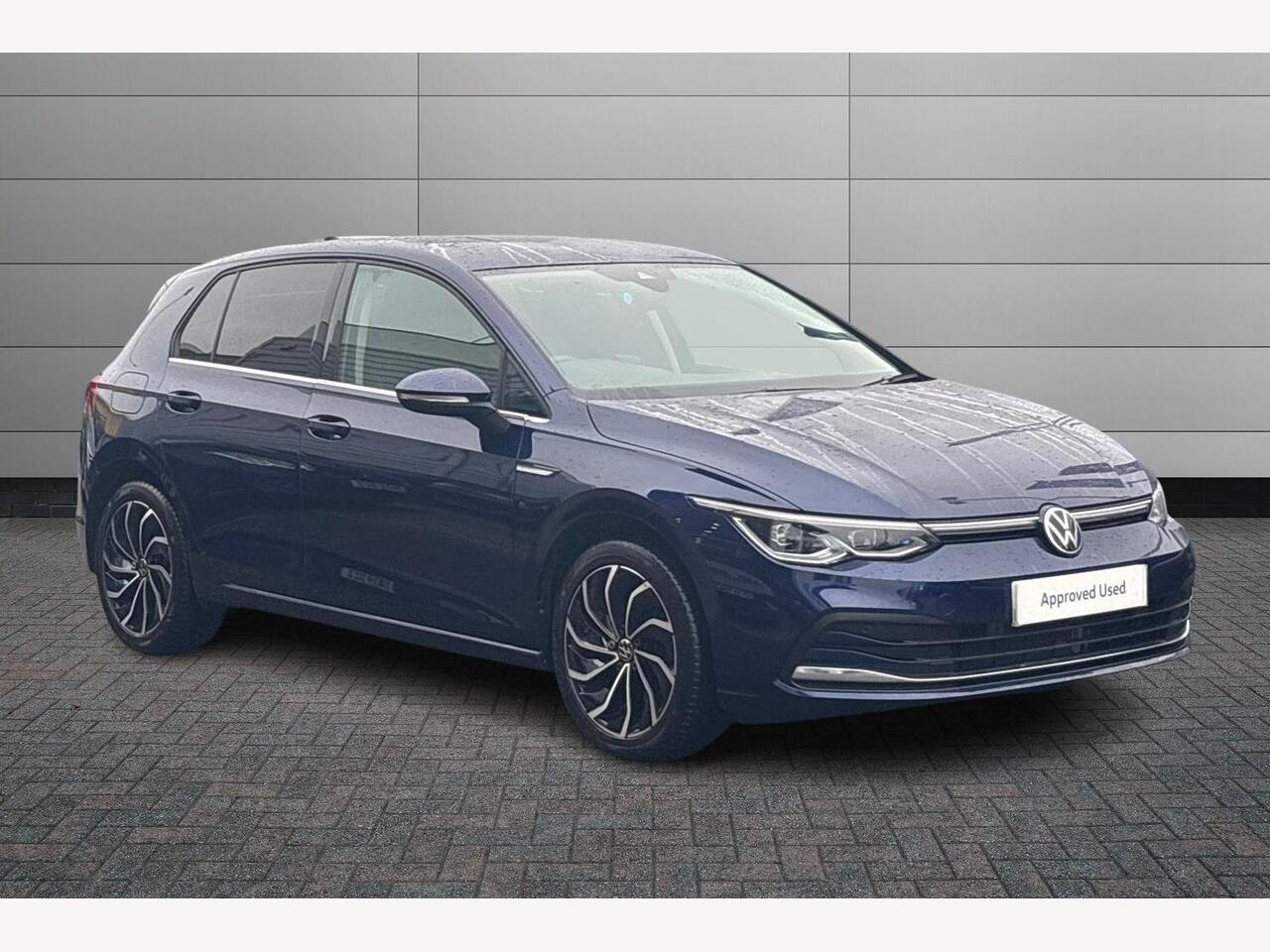 Main listing image - Volkswagen Golf