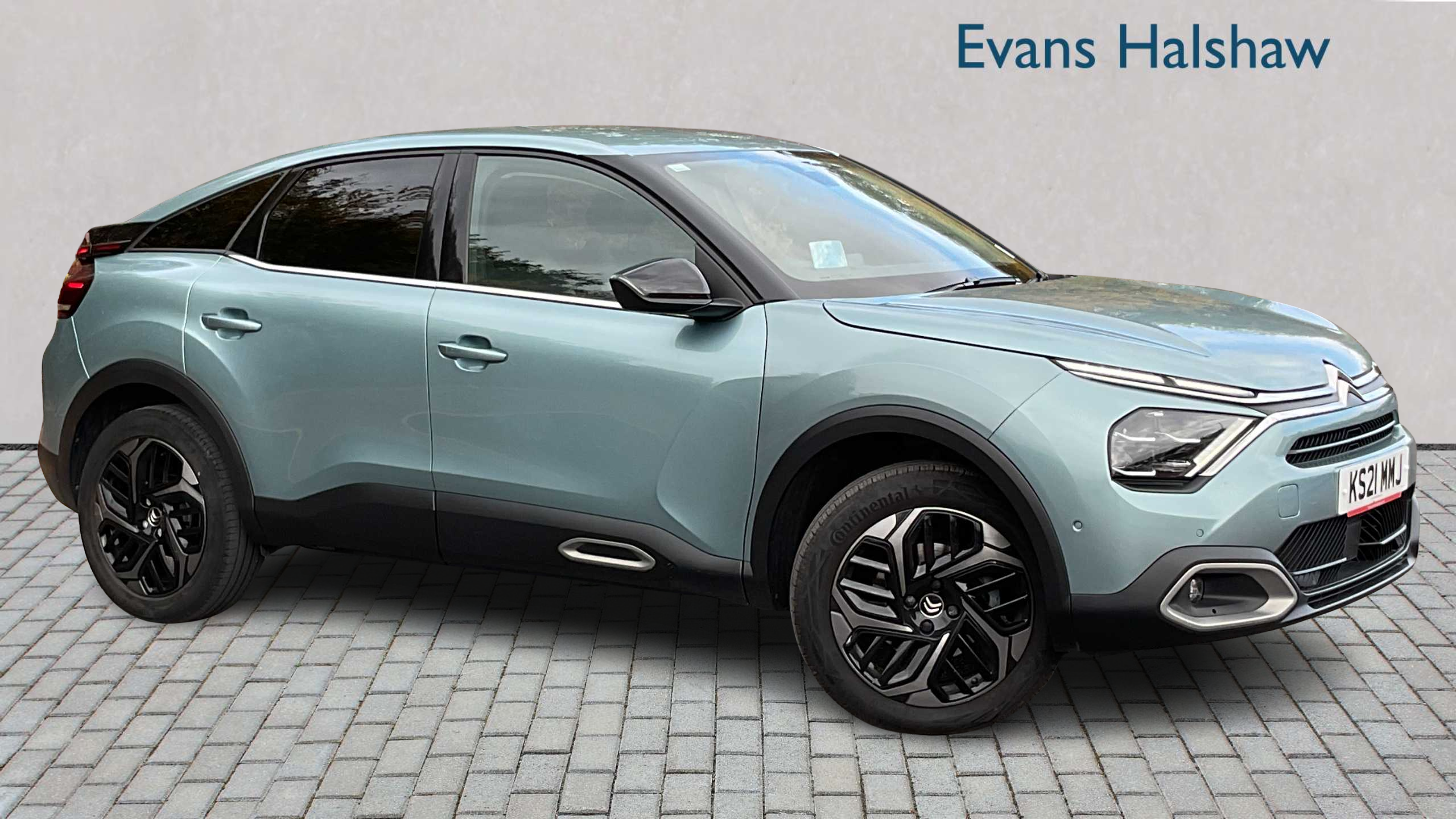 Main listing image - Citroen C4