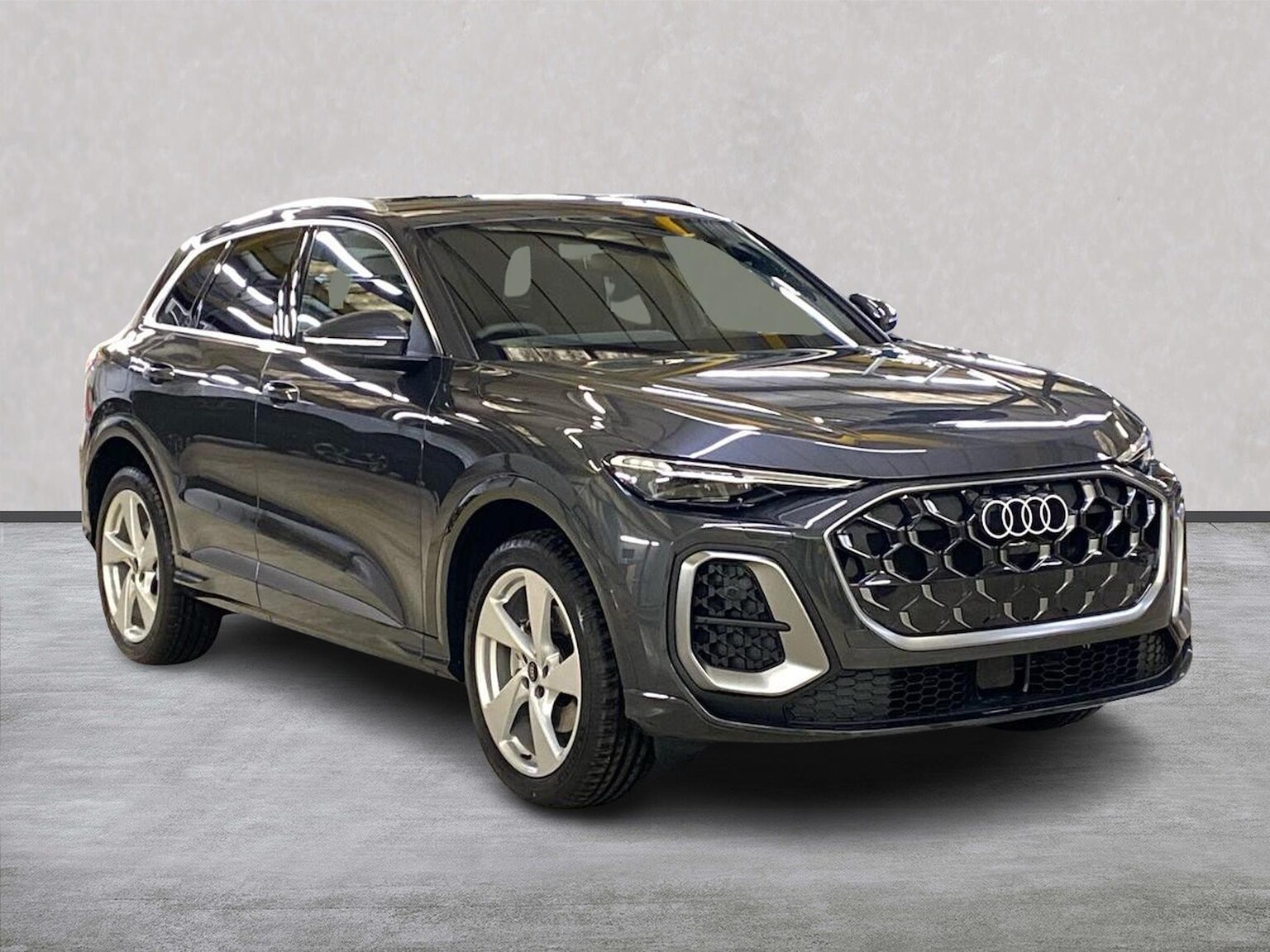 Main listing image - Audi Q5