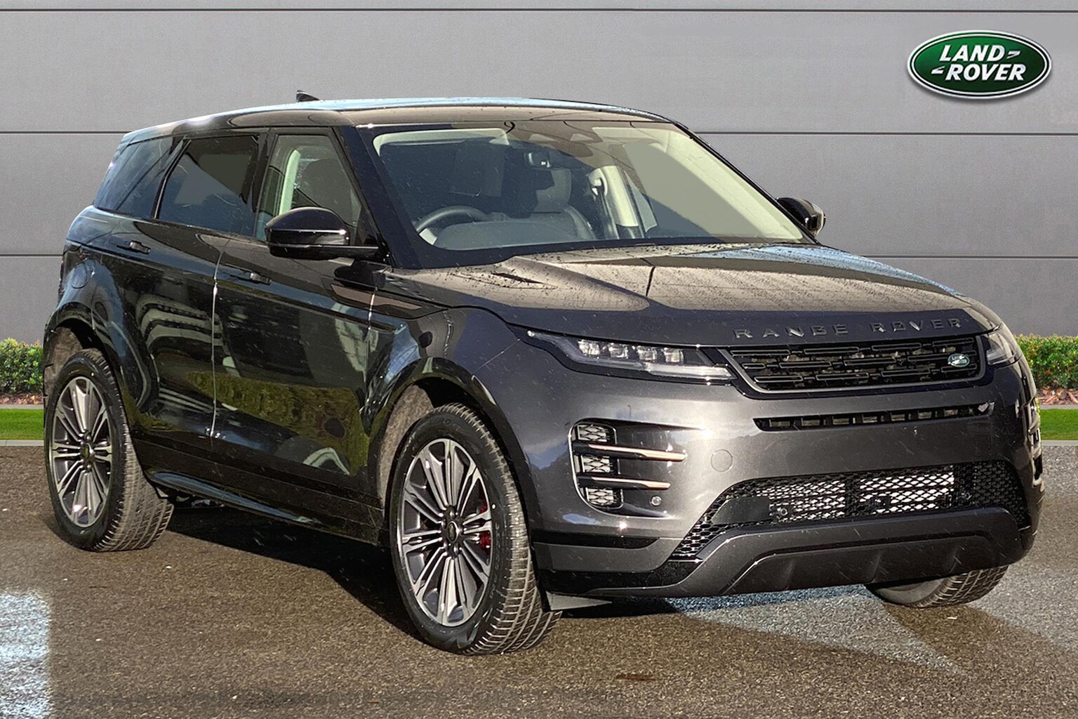 Main listing image - Land Rover Range Rover Evoque