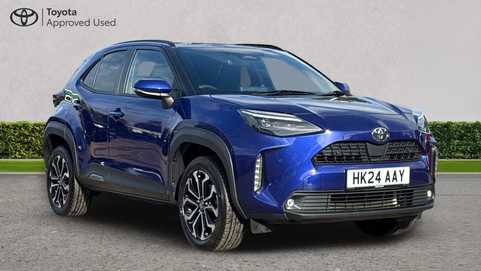 Main listing image - Toyota Yaris Cross