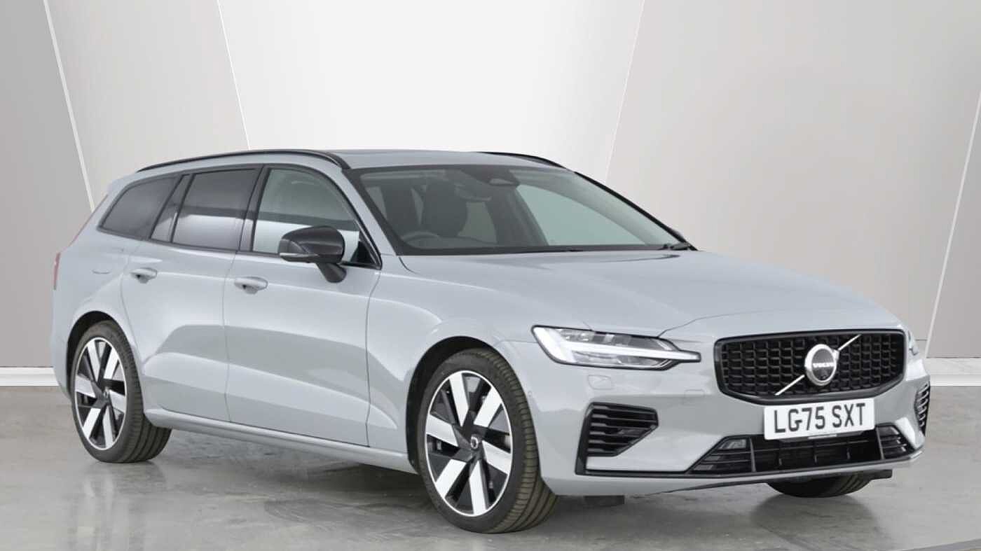 Main listing image - Volvo V60
