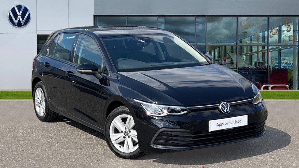 Main listing image - Volkswagen Golf
