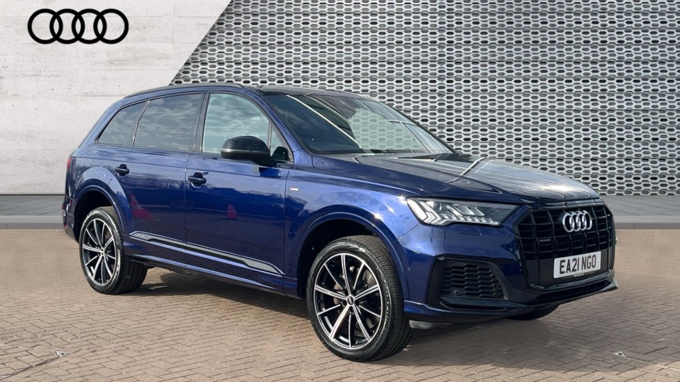Main listing image - Audi Q7