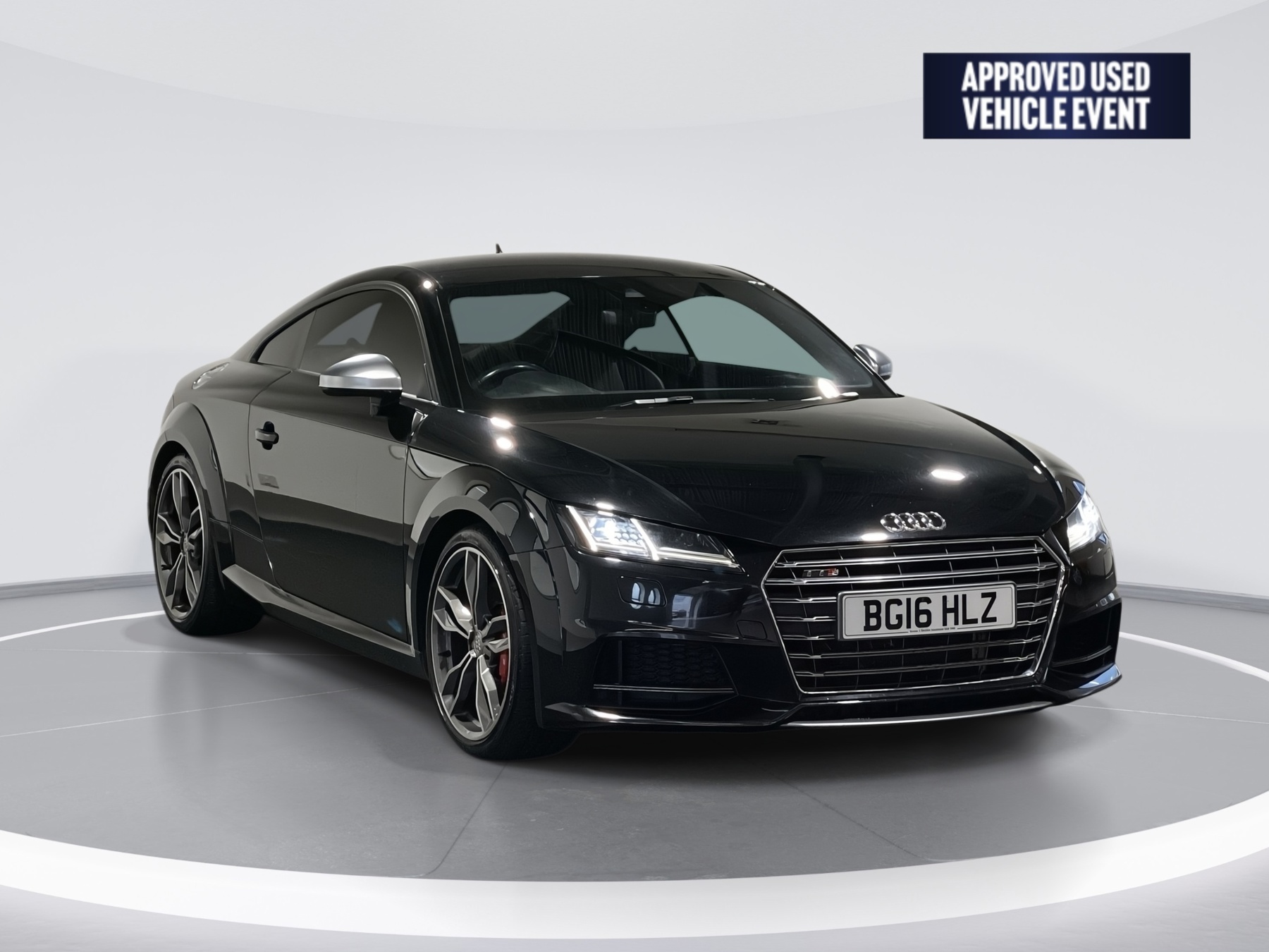 Main listing image - Audi TT S